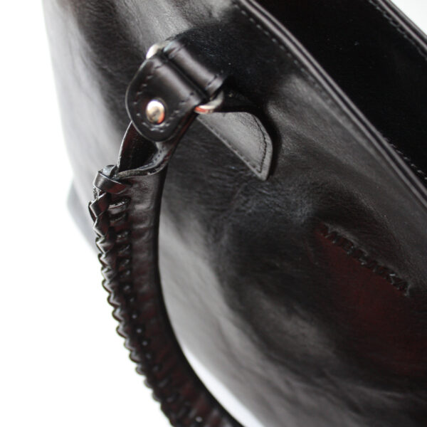 Shopper Sawa - elegancka czarna torba ze skóry